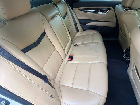 Used 2013 Cadillac XTS Premium FWD image 18