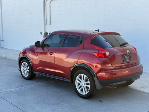 Used 2013 Nissan Juke SL FWD image 7