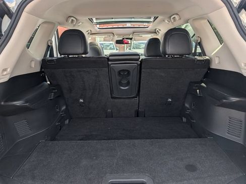Used 2020 Nissan Rogue SL w/ Premium Package AWD/4WD image 22