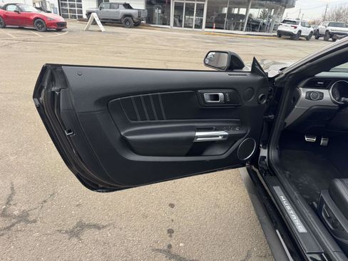 Used 2020 Ford Mustang GT Premium image 24
