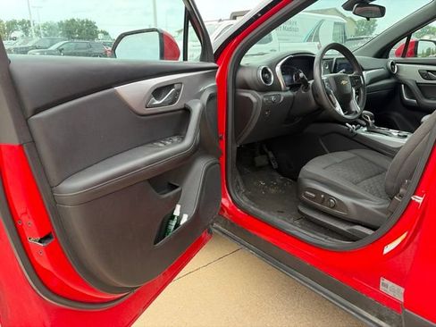 Used 2022 Chevrolet Blazer LT AWD/4WD image 9