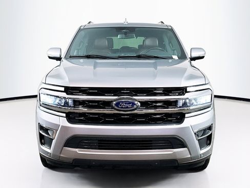 Used 2024 Ford Expedition Limited image 2