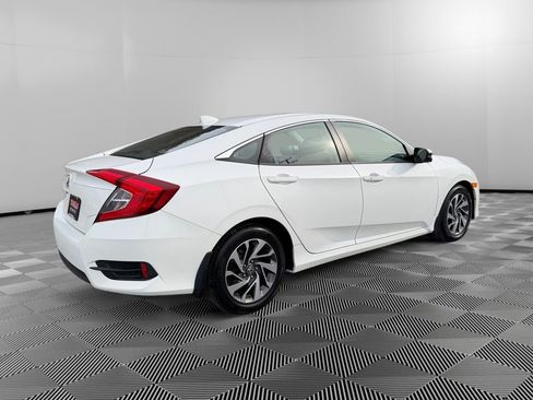 Used 2017 Honda Civic EX image 7