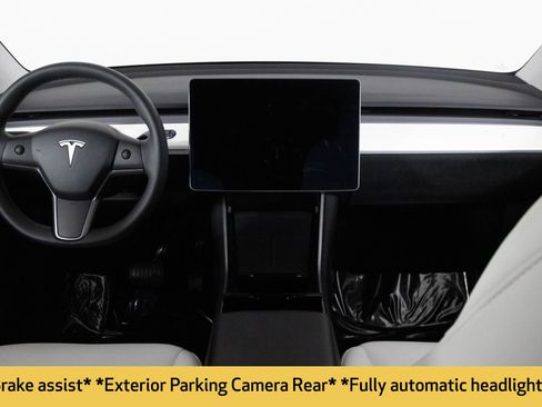 Used 2020 Tesla Model Y Long Range image 23