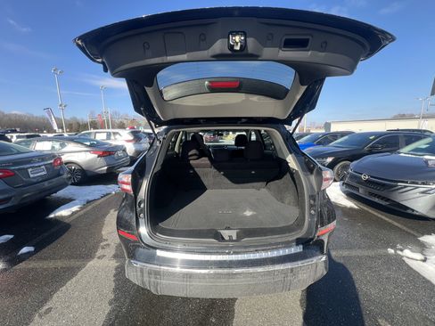 Used 2018 Nissan Murano S image 28