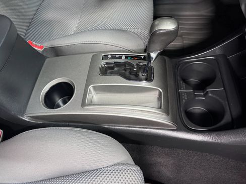 Used 2014 Toyota Tacoma 4x4 Double Cab w/ TRD Off-Road Package image 11