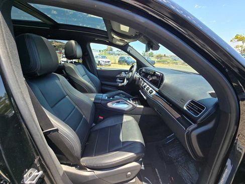 Used 2022 Mercedes-Benz GLS 450 4MATIC image 11