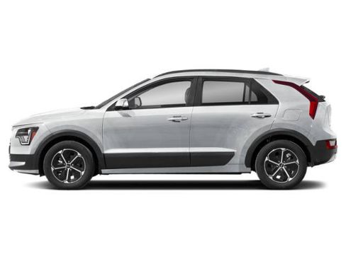 Used 2024 Kia Niro EX FWD image 3