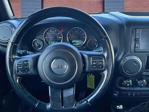 Used 2015 Jeep Wrangler Sport image 5