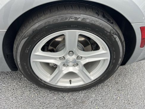 Used 2023 Chevrolet Camaro LT image 32