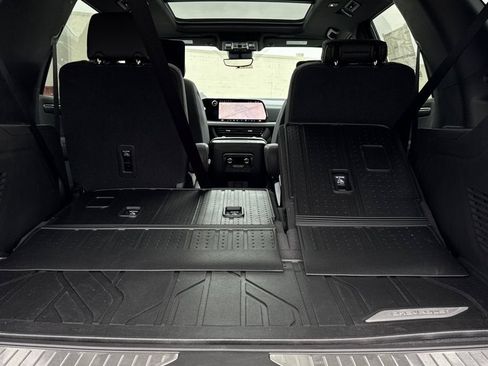 New 2026 Chevrolet Tahoe Premier AWD/4WD image 17