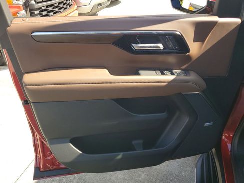 New 2026 Chevrolet Tahoe High Country w/ Sun And Tow Package RWD image 15