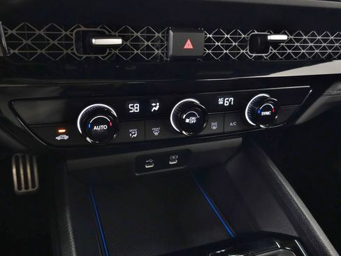Used 2023 Honda Accord Sport image 29