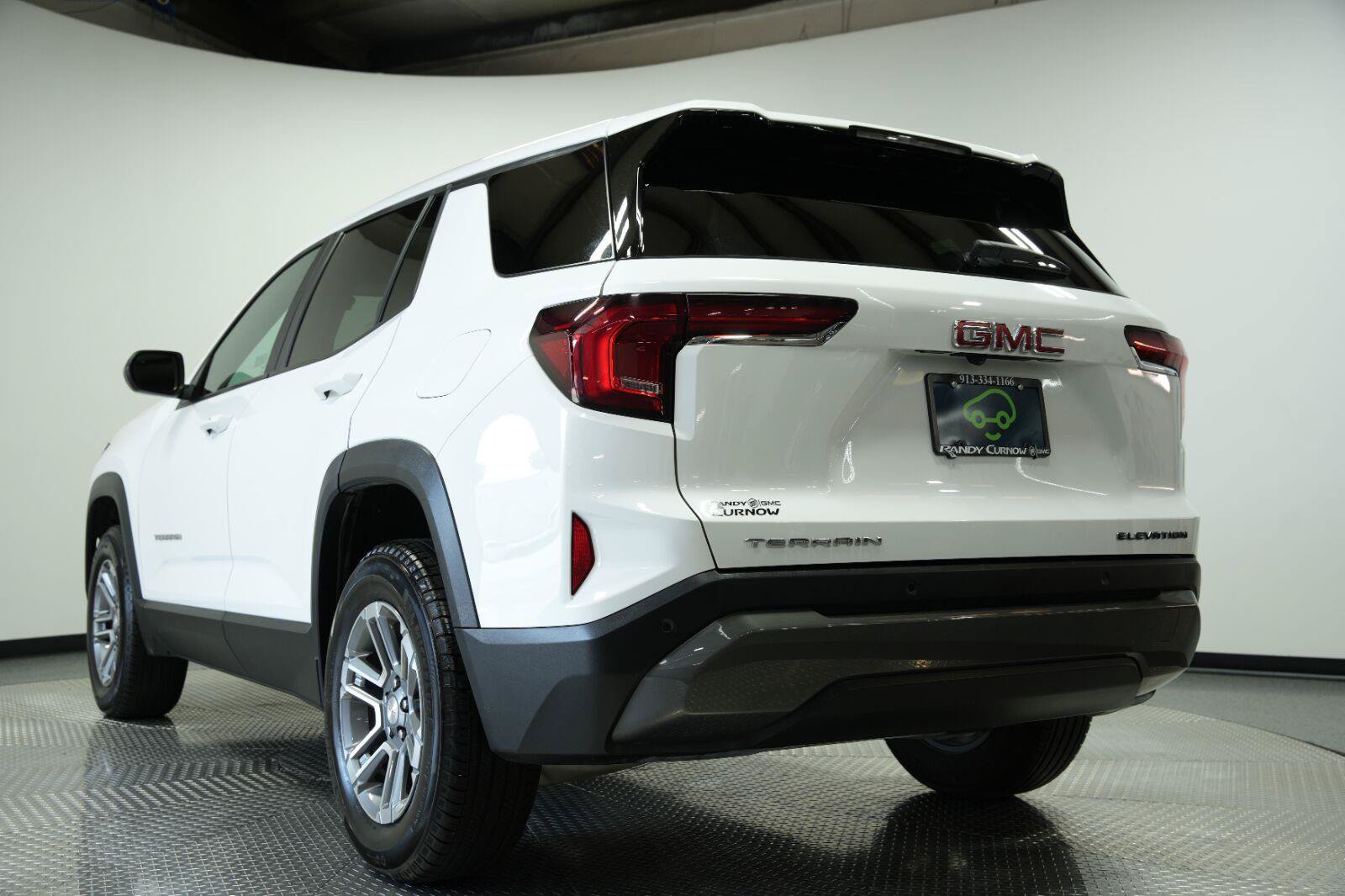 Certified 2026 GMC Terrain Elevation FWD image 28