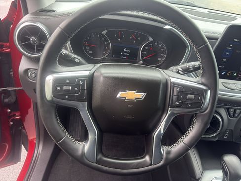 Used 2023 Chevrolet Blazer LT AWD/4WD image 16