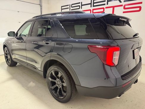 Used 2024 Ford Explorer ST-Line w/ Class IV Trailer Tow Package AWD/4WD image 5