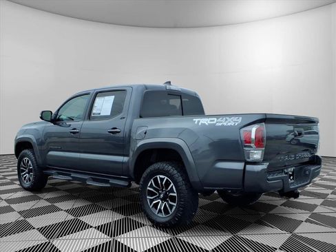 Used 2023 Toyota Tacoma TRD Sport w/ Technology Package AWD/4WD image 25
