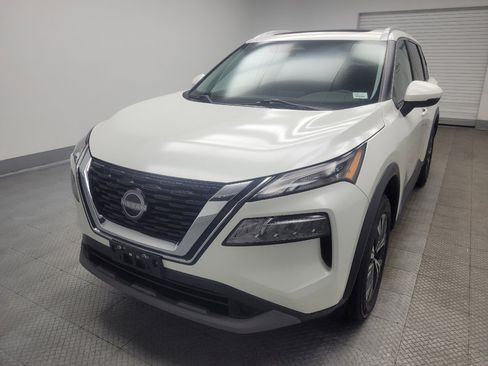 Used 2022 Nissan Rogue SV w/ SV Premium Package FWD image 15