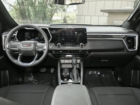 Used 2026 GMC Canyon Elevation image 22