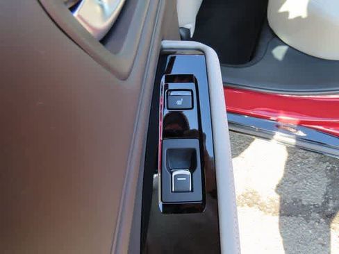 Certified 2025 Honda Accord Touring image 17