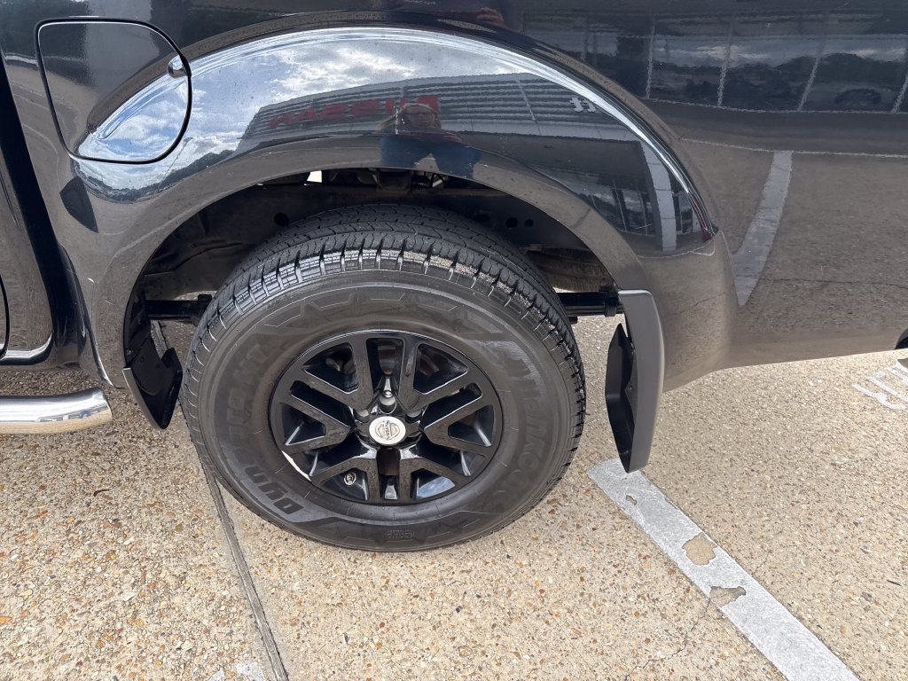 Used 2019 Nissan Frontier SV RWD image 26