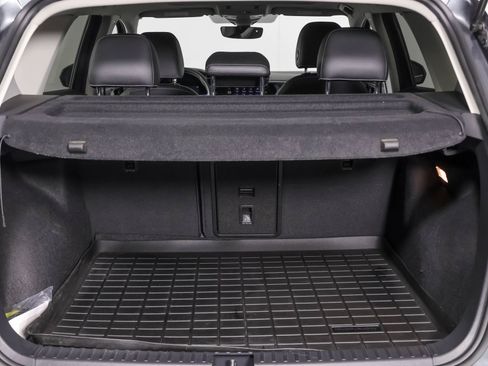 Used 2023 Volkswagen Taos SE w/ Panoramic Sunroof Package AWD/4WD image 40