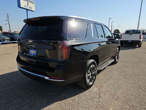 Used 2026 Chevrolet Tahoe LS AWD/4WD image 8