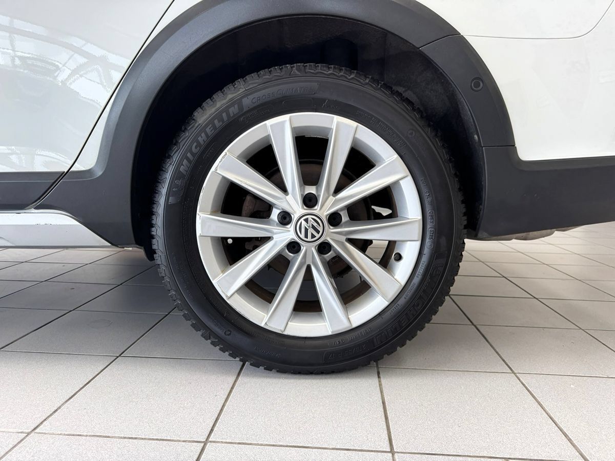 Used 2017 Volkswagen Golf Alltrack SE AWD/4WD image 66