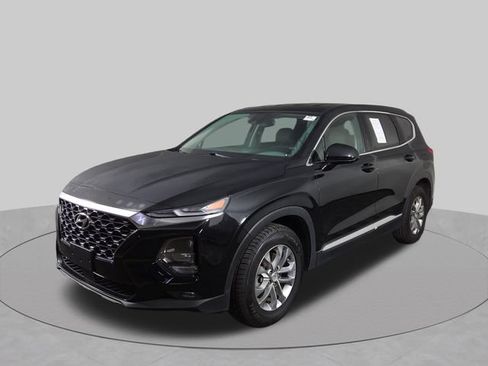 Used 2020 Hyundai Santa Fe SEL FWD image 2
