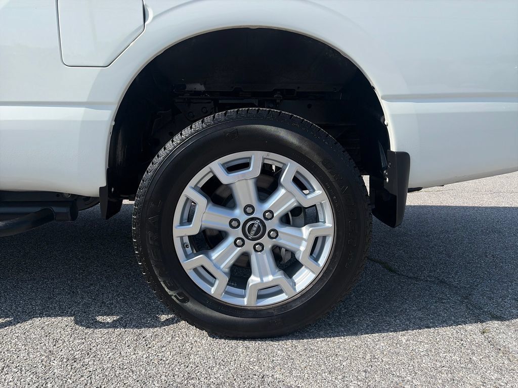 Certified 2024 Nissan Titan SV w/ SV Convenience Package AWD/4WD image 52