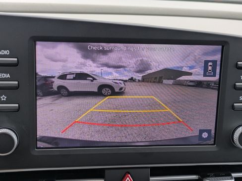 Used 2023 Hyundai Elantra SEL FWD image 26