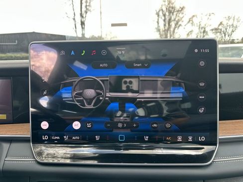 New 2026 Volkswagen Tiguan SEL R-Line image 21