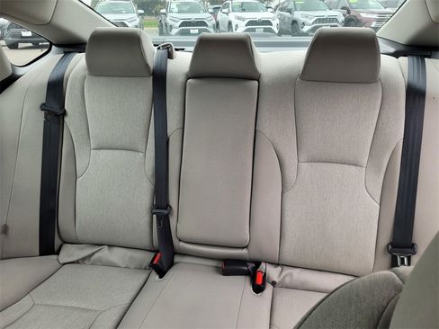 Used 2024 Honda Accord LX image 10