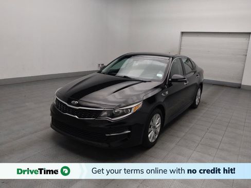 Used 2018 Kia Optima LX w/ 17" Alloy Wheels Package image 1