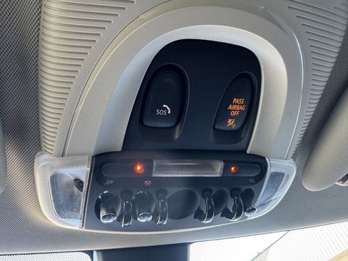 Used 2022 MINI Cooper 2-Door Hardtop image 31