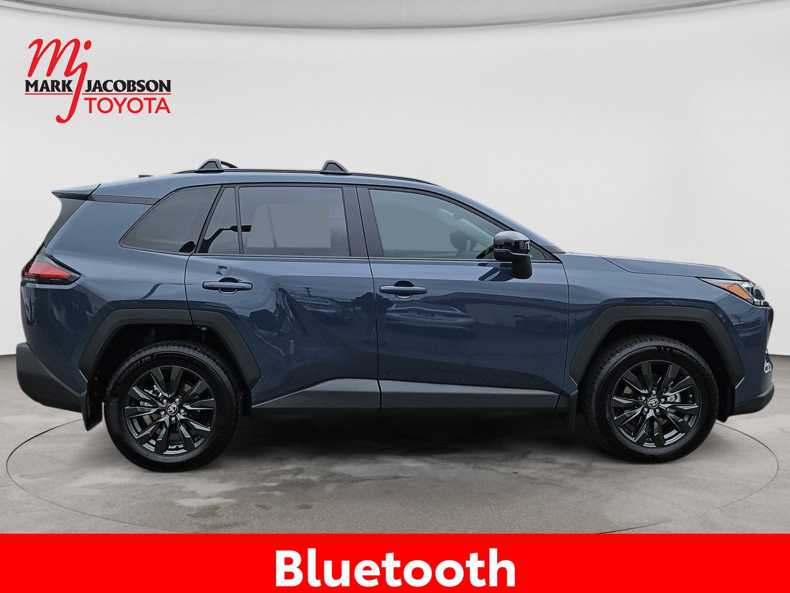 Used 2026 Toyota RAV4 XLE Premium FWD image 7
