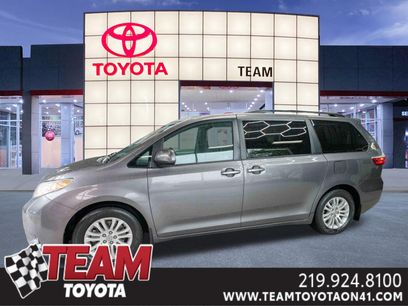 Used 2017 Toyota Sienna XLE Premium