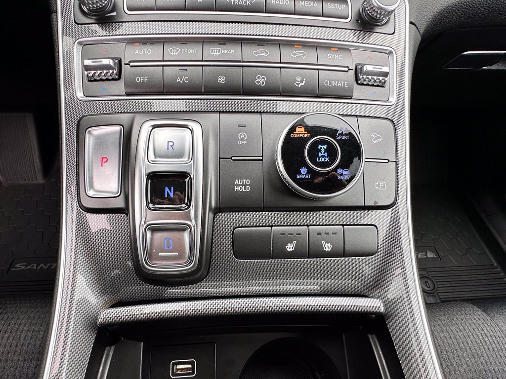 Used 2023 Hyundai Santa Fe SEL w/ Winter Weather Package AWD/4WD image 34