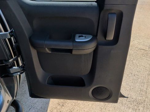 Used 2008 Chevrolet Silverado 1500 LT w/ Texas Edition RWD image 31