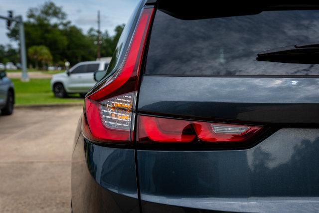 Used 2024 Honda CR-V EX-L image 16