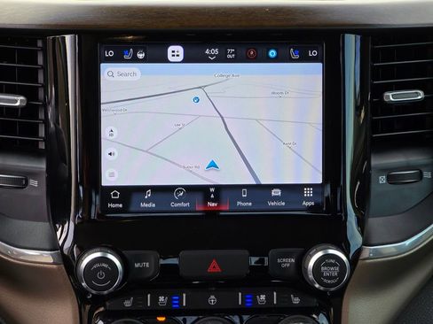 Used 2022 RAM 1500 Laramie image 4