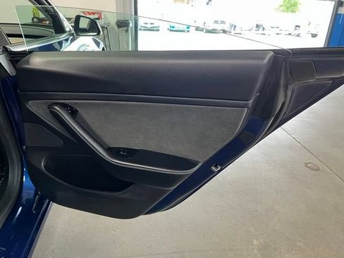 Used 2019 Tesla Model 3 Standard Range Plus RWD image 15