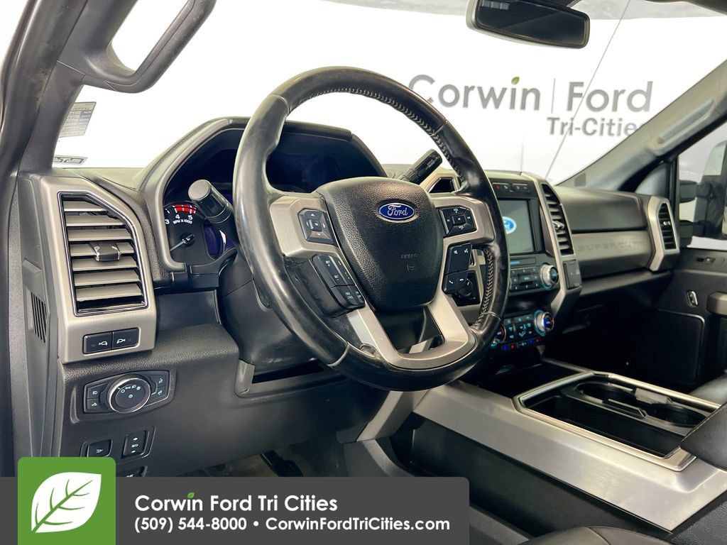 Used 2020 Ford F350 Platinum w/ Tremor Off-Road Package AWD/4WD image 3