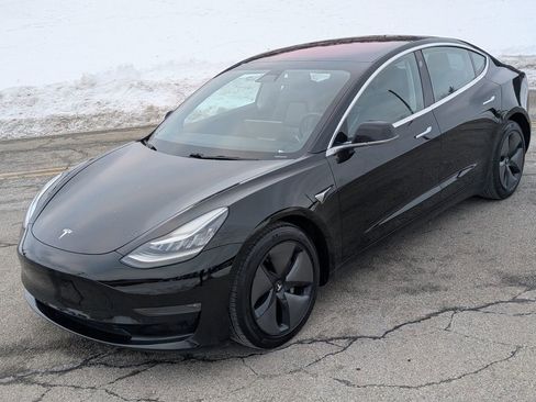 Used 2018 Tesla Model 3 Long Range image 18