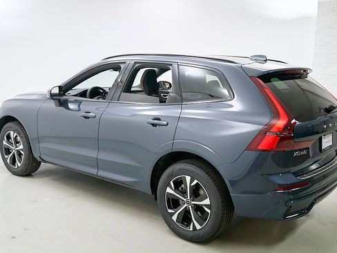 New 2026 Volvo XC60 B5 Core w/ Protection Package AWD/4WD image 8