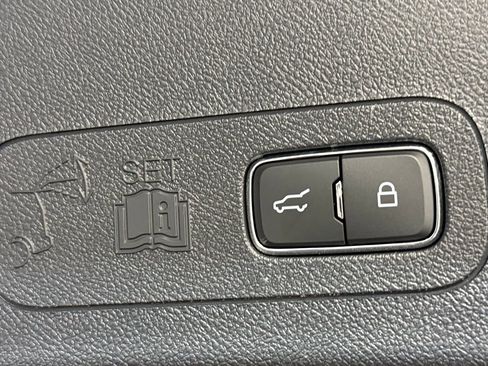 New 2026 Lincoln Aviator Reserve AWD/4WD image 30