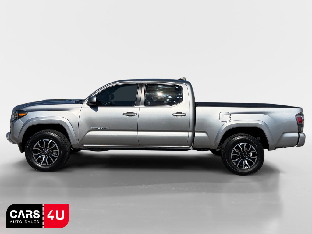 Used 2022 Toyota Tacoma TRD Sport w/ TRD Premium Sport Package AWD/4WD image 4