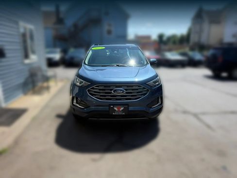 Used 2019 Ford Edge Titanium w/ Cold Weather Package AWD/4WD image 7