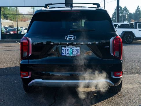 Used 2022 Hyundai Palisade Limited image 5