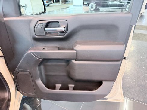 Used 2023 Chevrolet Silverado 1500 Custom Trail Boss w/ LPO, Dark Essentials Package AWD/4WD image 28